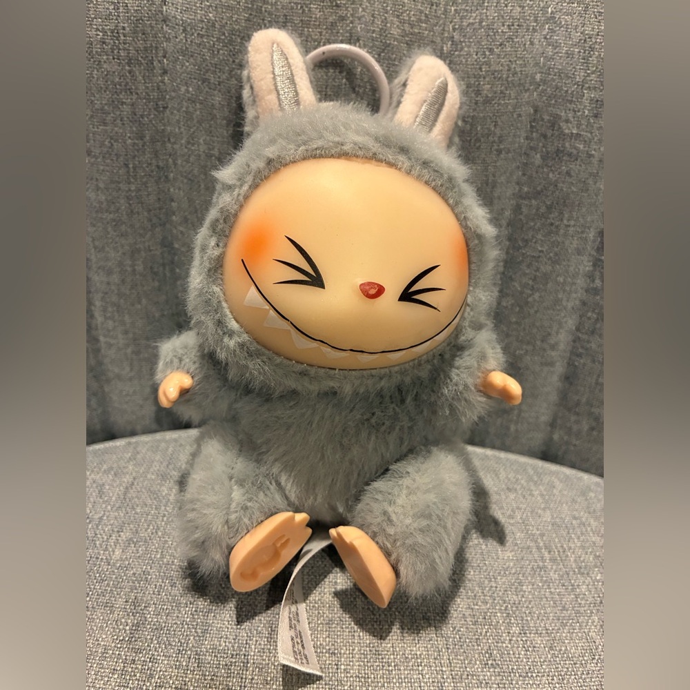 Pop Mart "inspired"THE MONSTERS Labubu - Have a Seat Vinyl Plush